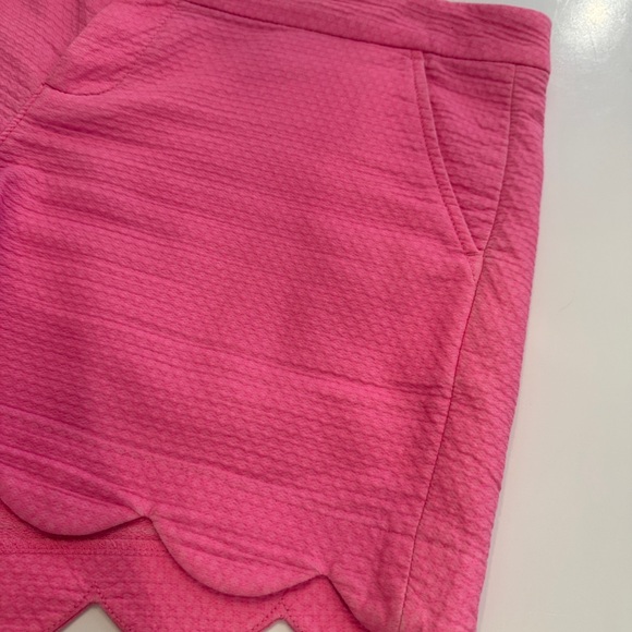 Lilly Pulitzer Hot Pink Scallop Hem Skort Shorts - Picture 2 of 5